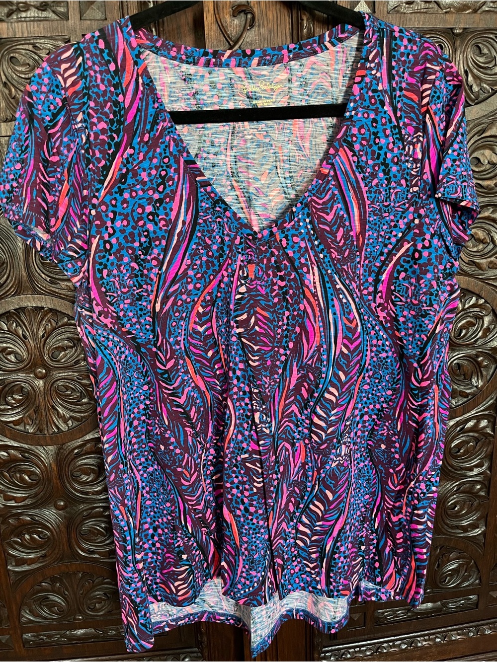 Lilly Pulitzer NWOT Etta V-Neck Short Sleeve top